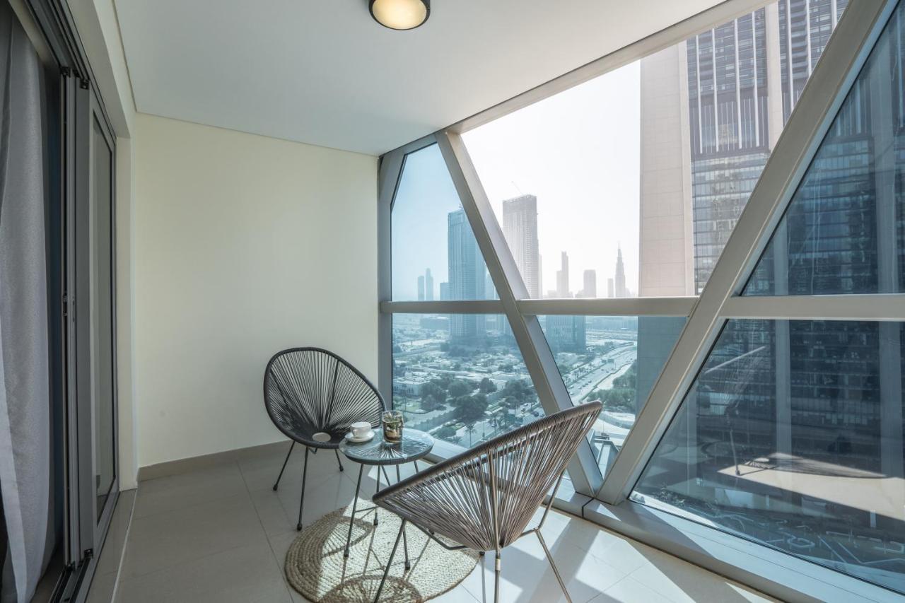 Higuests - Luxury Apartment In The Iconic Park Towers Dubaj Kültér fotó
