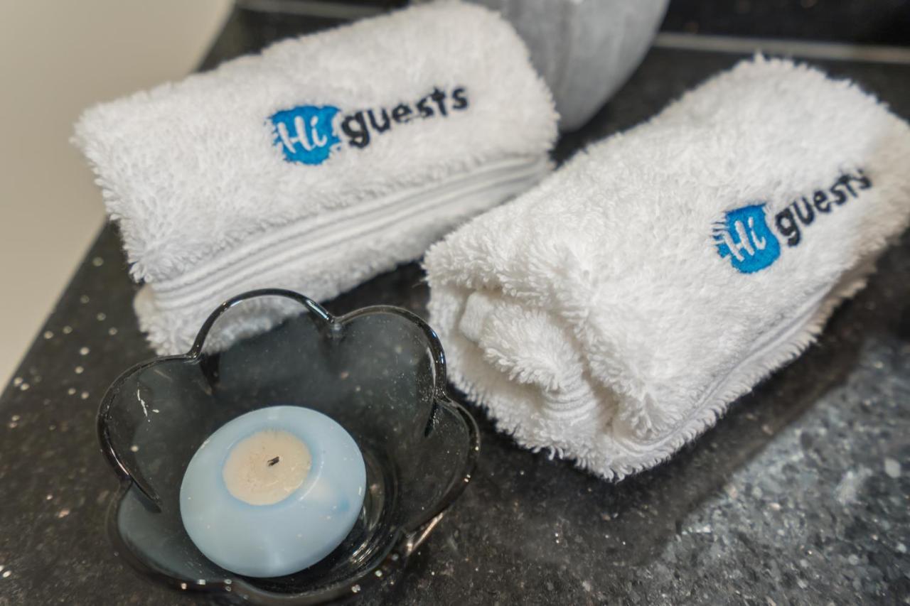 Higuests - Luxury Apartment In The Iconic Park Towers Dubaj Kültér fotó