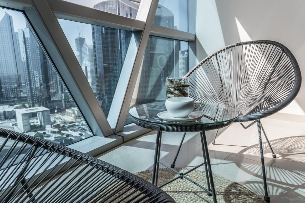 Higuests - Luxury Apartment In The Iconic Park Towers Dubaj Kültér fotó