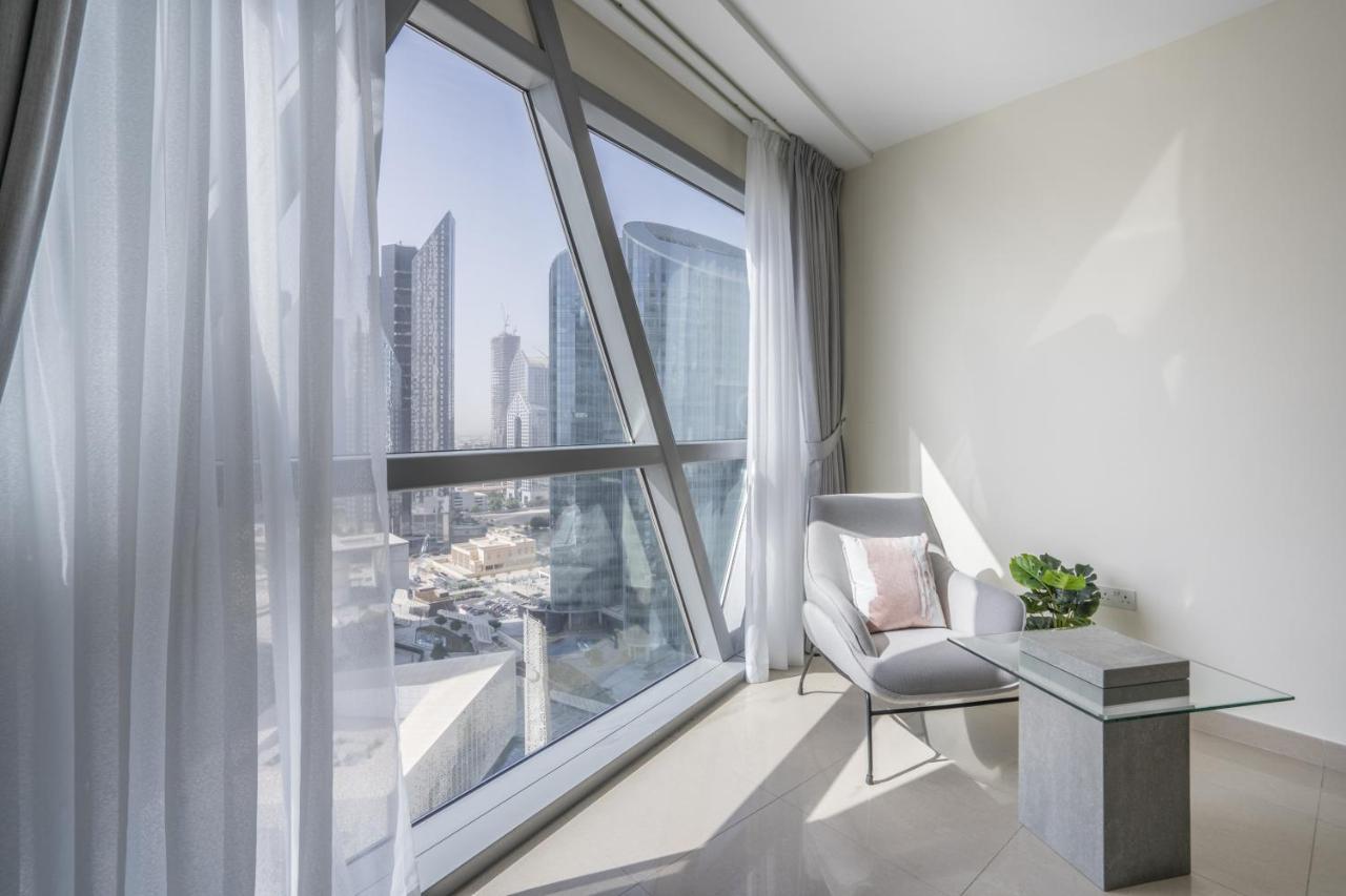 Higuests - Luxury Apartment In The Iconic Park Towers Dubaj Kültér fotó