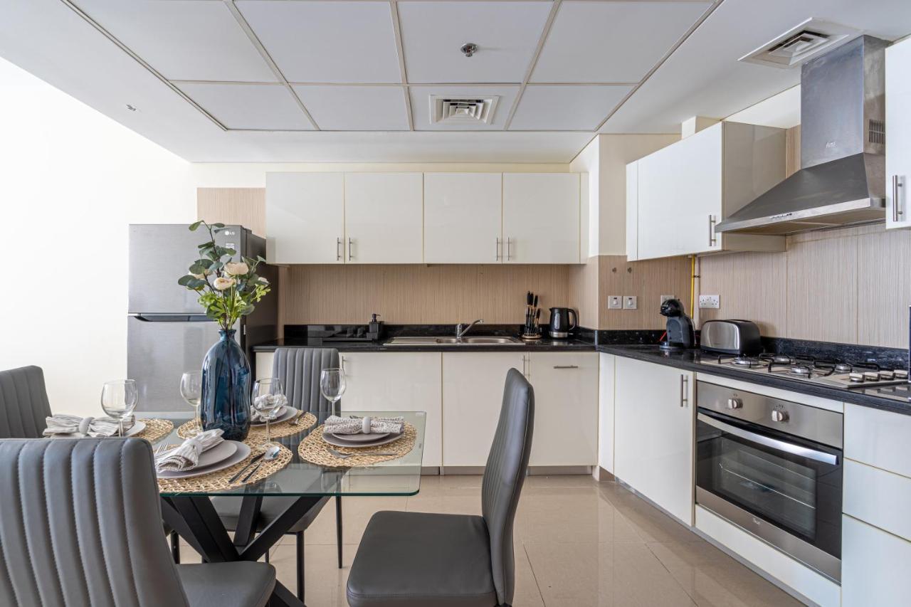 Higuests - Luxury Apartment In The Iconic Park Towers Dubaj Kültér fotó